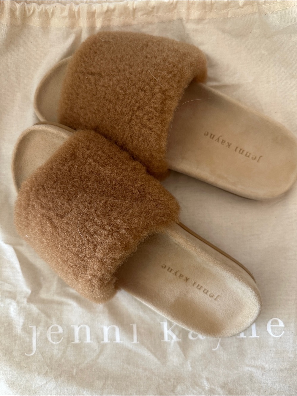 Jenni Kayne Fluffy Shearling Slide Sandals in Camel Brown